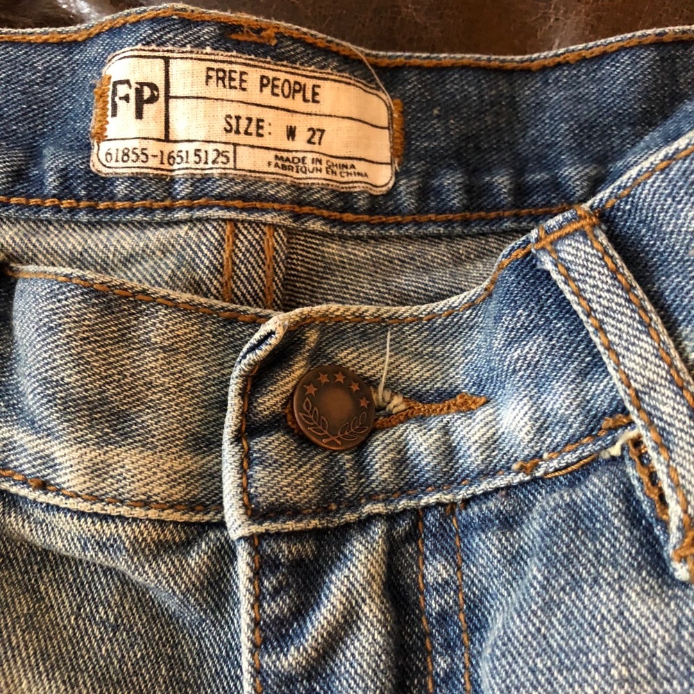 Free People shorts - Picture 3 of 4